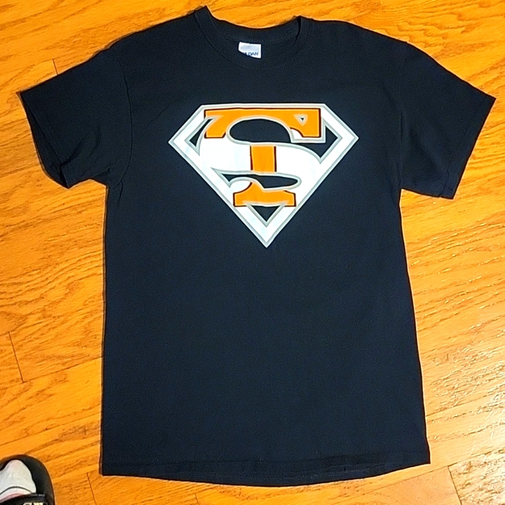 Tennessee Volunteers Superman Tshirt Mens Medium